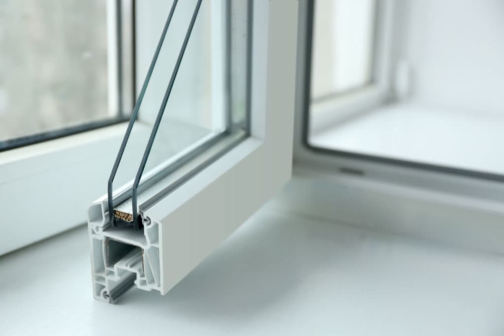 Fabricamos las ventanas con rotura de puente térmico, ideal para el aislamiento