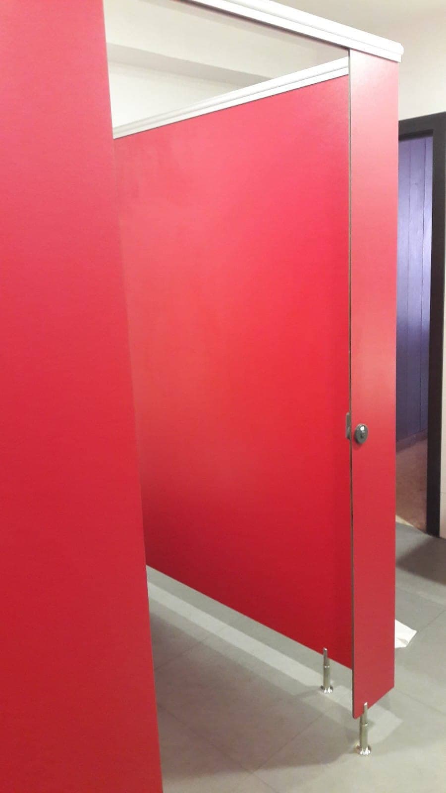 Especialistas en puertas de aluminio en Vigo y Redondela